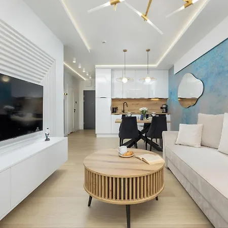 Apartment Polanki Aqua With Parking By Renters Prestige