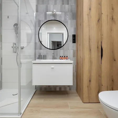 Apartment Polanki Aqua With Parking By Renters Prestige