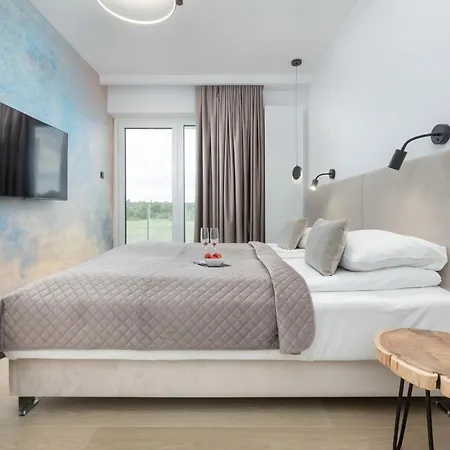 Apartment Polanki Aqua With Parking By Renters Prestige