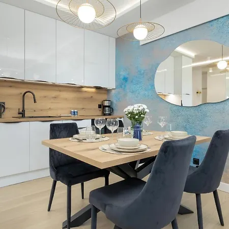 Polanki Aqua With Parking By Renters Prestige Apartament