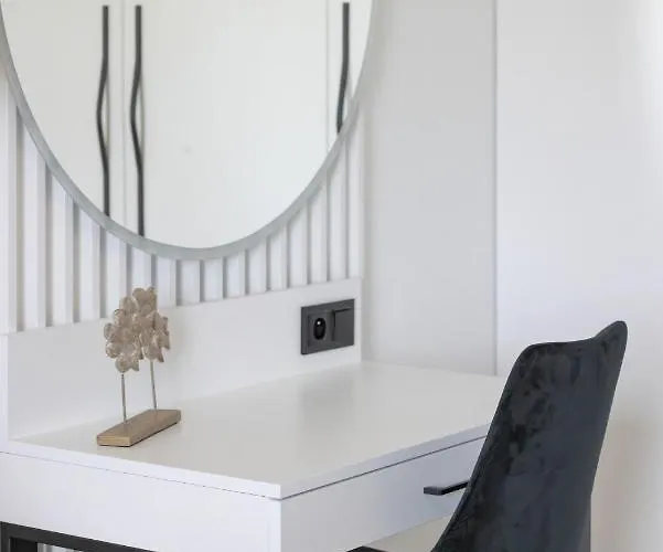 アパート Polanki Aqua With Parking By Renters Prestige コウォブジェク